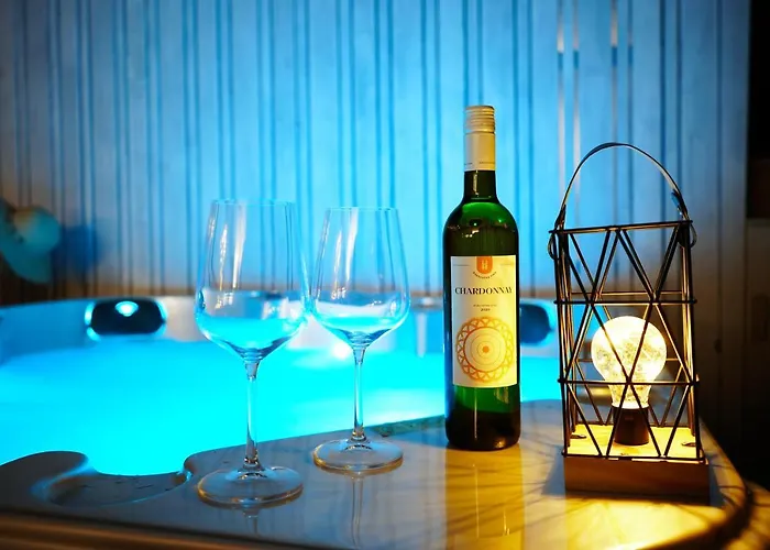 Semesterbostad Boutique Style Eco-beachhouse, Private Jacuzzi Privlaka (Zadar)
