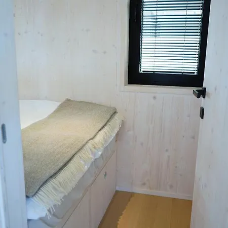 Holiday home Boutique Style Eco-beachhouse, Private Jacuzzi *