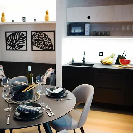 Vakantiehuis Boutique Style Eco-beachhouse, Private Jacuzzi