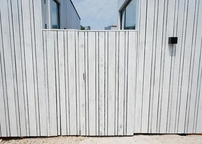 Boutique Style Eco-beachhouse, Private Jacuzzi Vikendica Privlaka (Zadar)