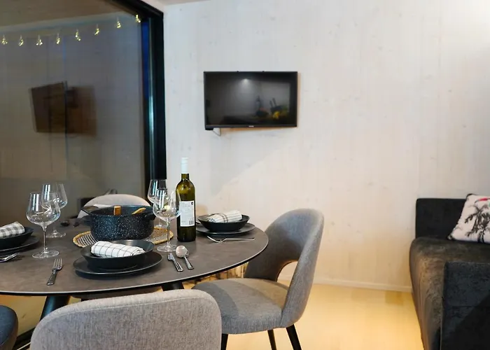 Дом отдыха Boutique Style Eco-beachhouse, Private Jacuzzi Привлака